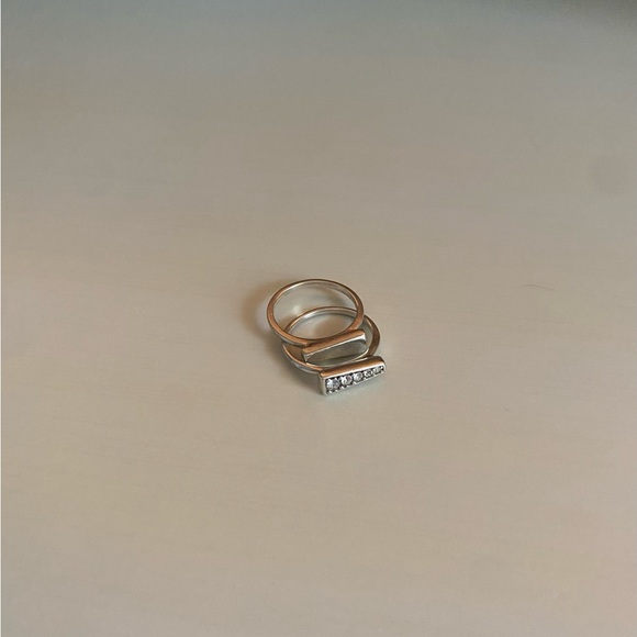 Silpada Triangle Ring Retired Sterling Silver Stackable - Picture 2 of 3